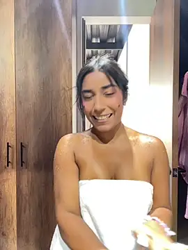 Snapshot of SaryJonex chatting on 07-27-26, 04:58 SaryJonex online show from 07-27-26, 04:58
