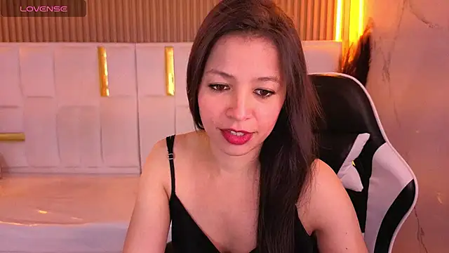 Snapshot of cony_tp chatting on 06-30-26, 12:39 cony tp online show from 06-30-26, 12:39