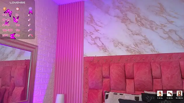 goldilockss15  online show from 04-24-26, 11:56