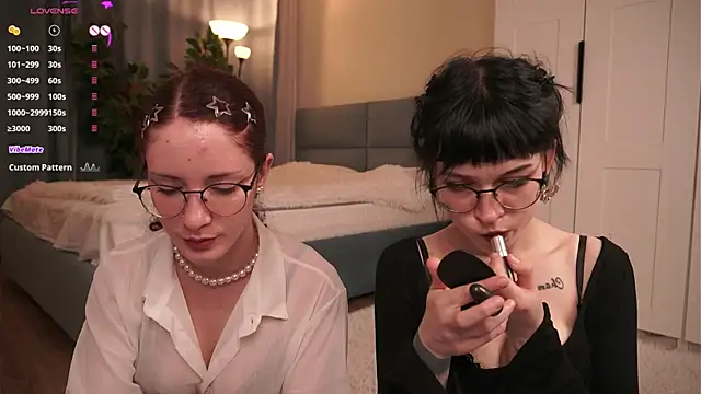 TeaseDealer online show from 07-11-26, 08:11