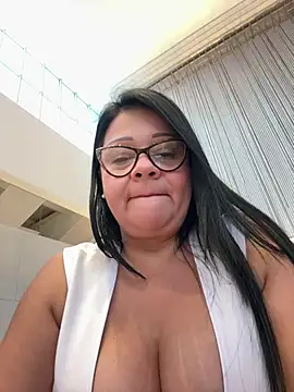 Snapshot of Gata_salvaje75 chatting on 05-22-26, 11:10 Gata salvaje75 online show from 05-22-26, 11:10