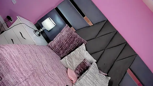 Snapshot of sexyjessicamistres chatting on 06-19-26, 08:45 sexyjessicamistres online show from 06-19-26, 08:45
