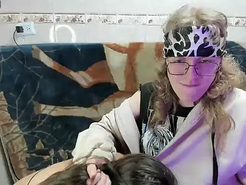 Jinnbooky online show from 04-25-26, 02:36