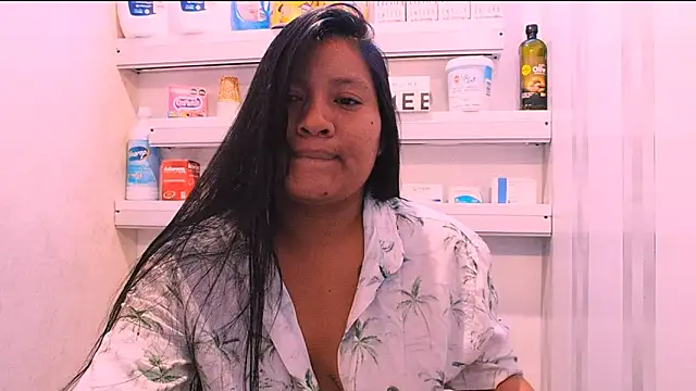 Snapshot of Sol_vannesa chatting on 04-24-26, 08:33 Sol vannesa online show from 04-24-26, 08:33