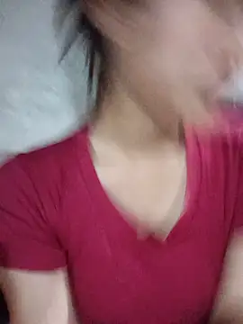 Snapshot of Rosie_LoveUU chatting on 05-09-26, 10:37 Rosie LoveUU online show from 05-09-26, 10:37
