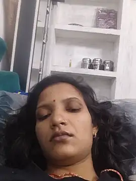 Snapshot of SS_sanjna chatting on 06-04-26, 03:34 SS sanjna online show from 06-04-26, 03:34