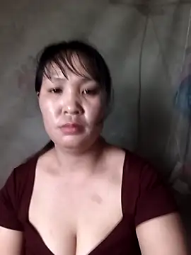 Snapshot of Beola-mi chatting on 04-29-26, 07:56 Beola-mi online show from 04-29-26, 07:56