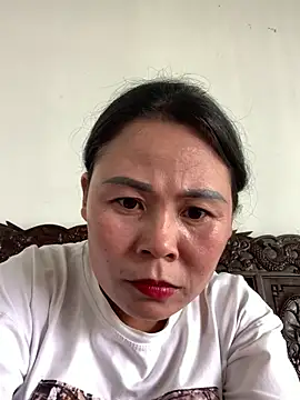 Helen-baby online show from 04-26-26, 05:38