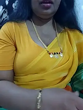 Snapshot of Nayana_456 chatting on 07-19-26, 04:54 Nayana 456 online show from 07-19-26, 04:54