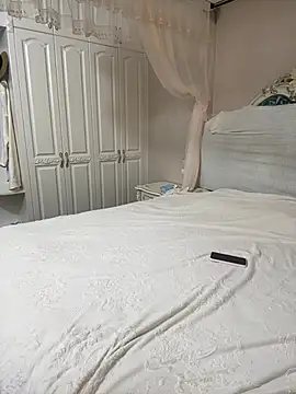 Snapshot of xiaowei_zhibo chatting on 05-15-26, 11:01 xiaowei zhibo online show from 05-15-26, 11:01