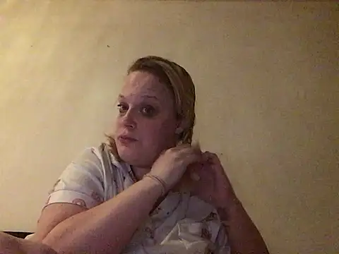 Sexy-Siddy91 online show from 06-01-26, 07:48