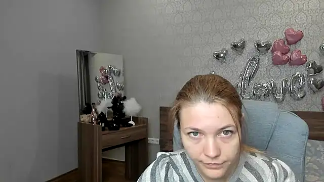Snapshot of AnniShery chatting on 05-02-26, 06:57 AnniShery online show from 05-02-26, 06:57
