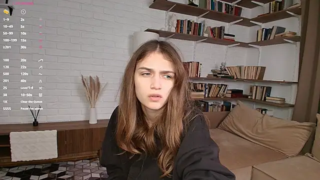 Snapshot of TeishaSprecher chatting on 05-28-26, 09:12 TeishaSprecher online show from 05-28-26, 09:12