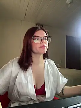 Snapshot of Nicolexx18 chatting on 05-08-26, 11:59 Nicolexx18 online show from 05-08-26, 11:59