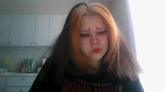 Snapshot of Amanda_Mia_ chatting on 05-19-26, 07:15 Amanda Mia online show from 05-19-26, 07:15