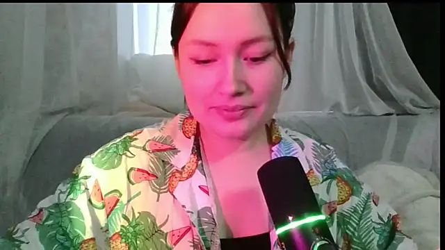 Snapshot of Tendre_Amelia chatting on 05-21-26, 05:20 Tendre Amelia online show from 05-21-26, 05:20