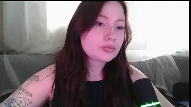 Snapshot of Tendre_Amelia chatting on 05-25-26, 11:05 Tendre Amelia online show from 05-25-26, 11:05