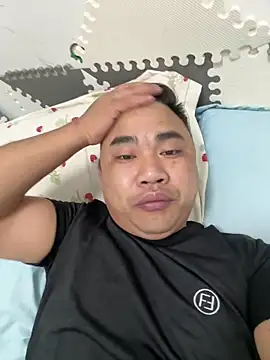 heren01 online show from 04-25-26, 07:11