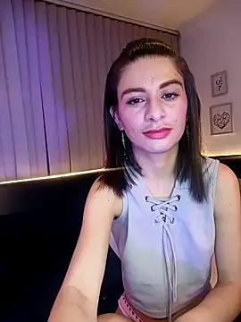 Snapshot of mariana__thompson chatting on 05-10-26, 02:39 mariana thompson online show from 05-10-26, 02:39