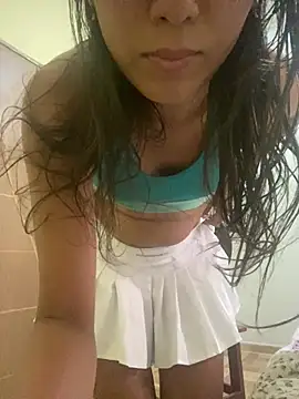 paulinha20230 online show from 04-27-26, 10:24