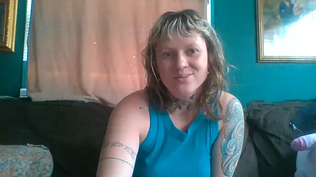 RosieSwitchBitch online show from 06-25-26, 04:55