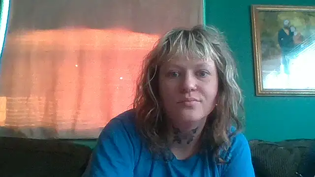 RosieSwitchBitch online show from 06-26-26, 11:14