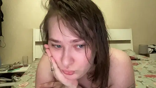 BettyRussian online show from 06-18-26, 03:38
