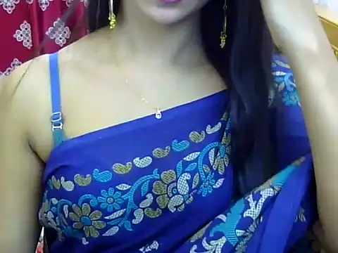 Snapshot of Alina_Nur chatting on 07-19-26, 05:38 Alina Nur online show from 07-19-26, 05:38