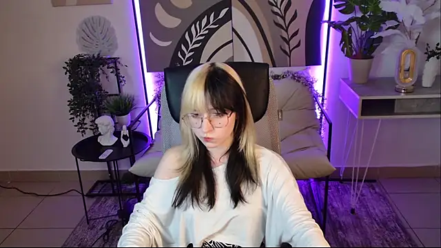 NyxCalderra online show from 07-22-26, 07:27