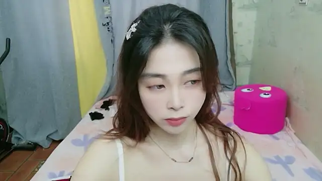 Snapshot of xiaoxiaohong030 chatting on 04-29-26, 07:23 xiaoxiaohong030 online show from 04-29-26, 07:23