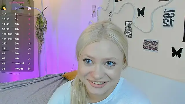 Snapshot of MidnightPoise chatting on 05-22-26, 05:14 MidnightPoise online show from 05-22-26, 05:14