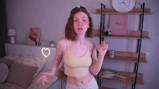 Snapshot of VeronaPavlock chatting on 04-28-26, 11:59 VeronaPavlock online show from 04-28-26, 11:59