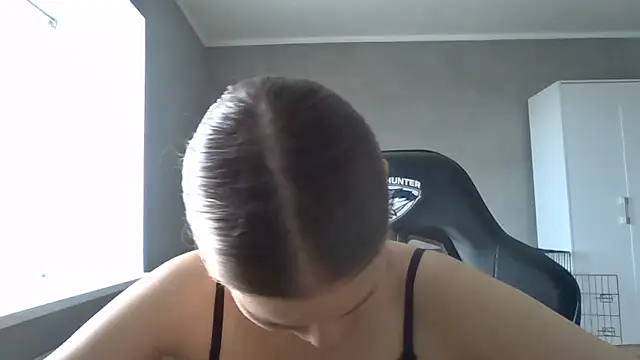 Snapshot of _Linsyy_ee_ chatting on 05-31-26, 10:55 Linsyy ee online show from 05-31-26, 10:55