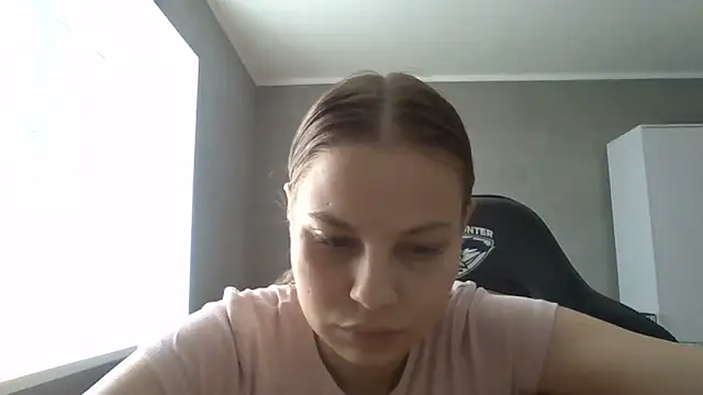 Snapshot of _Linsyy_ee_ chatting on 06-10-26, 08:35 Linsyy ee online show from 06-10-26, 08:35