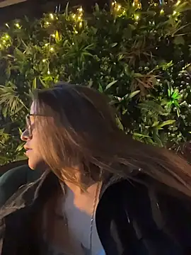 SamyandAllison online show from 05-02-26, 10:37
