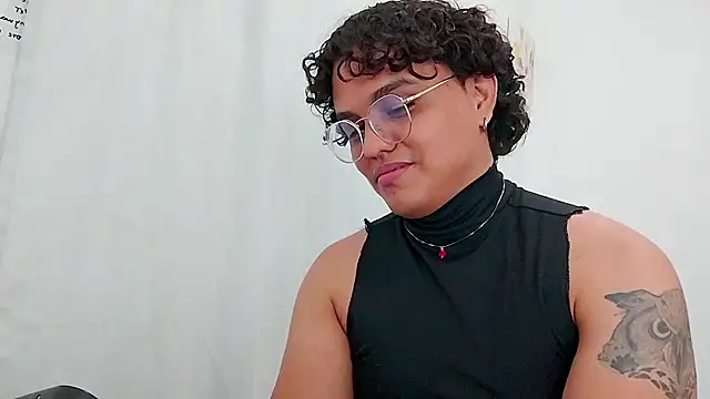 Snapshot of Diane_exotic chatting on 04-29-26, 11:33 Diane exotic online show from 04-29-26, 11:33