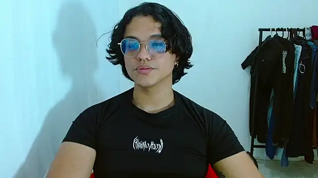 Diane exotic online show from 06-24-26, 12:20