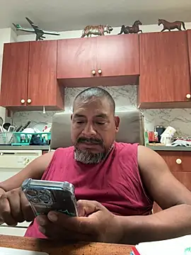 Snapshot of juan_pl1 chatting on 04-25-26, 02:58 juan pl1 online show from 04-25-26, 02:58