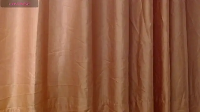 Snapshot of majumei chatting on 06-14-26, 04:58 majumei online show from 06-14-26, 04:58
