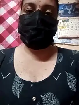 Snapshot of Chandralekha chatting on 06-17-26, 08:28 Chandralekha online show from 06-17-26, 08:28
