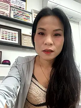 Snapshot of Xiaoyu-aa chatting on 05-07-26, 05:24 Xiaoyu-aa online show from 05-07-26, 05:24
