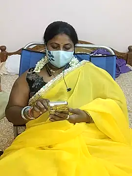Snapshot of telugu_Geetha40 chatting on 05-18-26, 08:31 telugu Geetha40 online show from 05-18-26, 08:31
