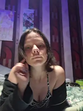 Snapshot of sweet_angely chatting on 04-28-26, 07:41 sweet angely online show from 04-28-26, 07:41