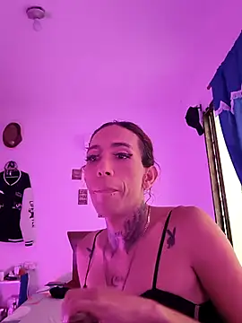Snapshot of sexx_goddess chatting on 05-03-26, 10:27 sexx goddess online show from 05-03-26, 10:27