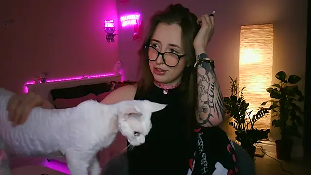 Snapshot of she_tora69 chatting on 04-30-26, 11:09 she tora69 online show from 04-30-26, 11:09