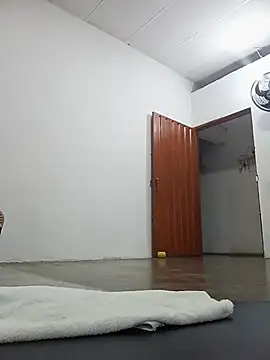 Luna Morch online show from 06-23-26, 02:42