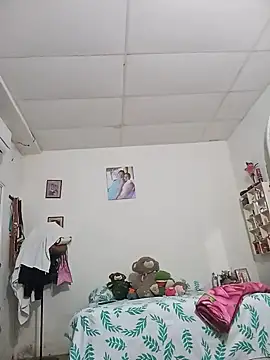 Luna Morch online show from 07-31-26, 12:59