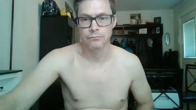 Snapshot of dadbod847364 chatting on 04-25-26, 11:13 dadbod847364 online show from 04-25-26, 11:13