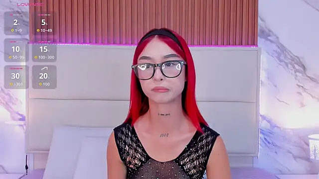  bella rossee  online show from 06-25-26, 03:50