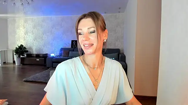 Snapshot of miababemi09 chatting on 07-07-26, 07:56 miababemi09 online show from 07-07-26, 07:56